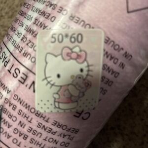 Hello Kitty Blanket 50x60 Pink Light Green New